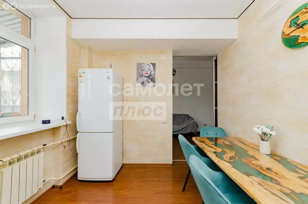 3-комнатная квартира: Челябинск, проспект Ленина, 26 (80 м) - Фото 2