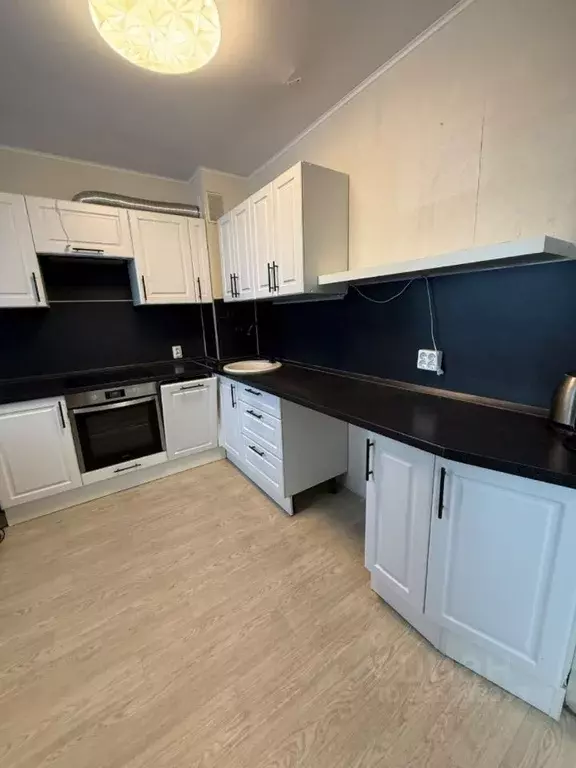 3-к кв. Башкортостан, Уфа ул. Миловская, 16 (61.3 м) - Фото 1