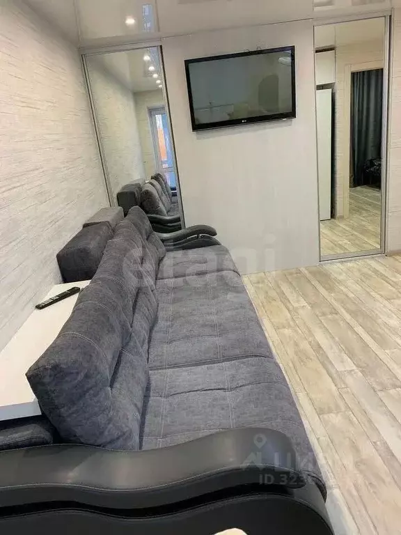 1-к кв. Омская область, Омск Городок Нефтяников мкр, ул. Энтузиастов, ... - Фото 1