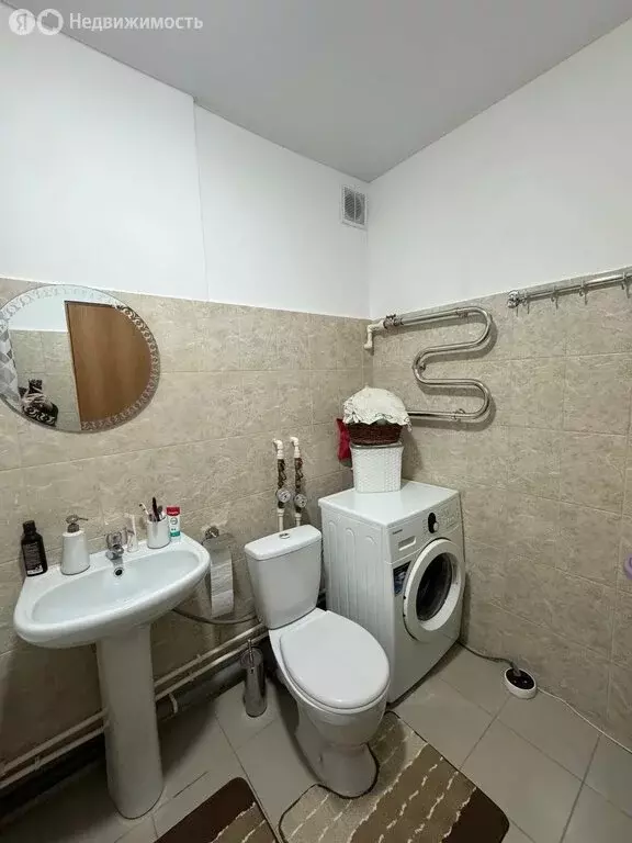 1-комнатная квартира: Новый Уренгой, Арктическая улица, 31 (39.8 м) - Фото 1