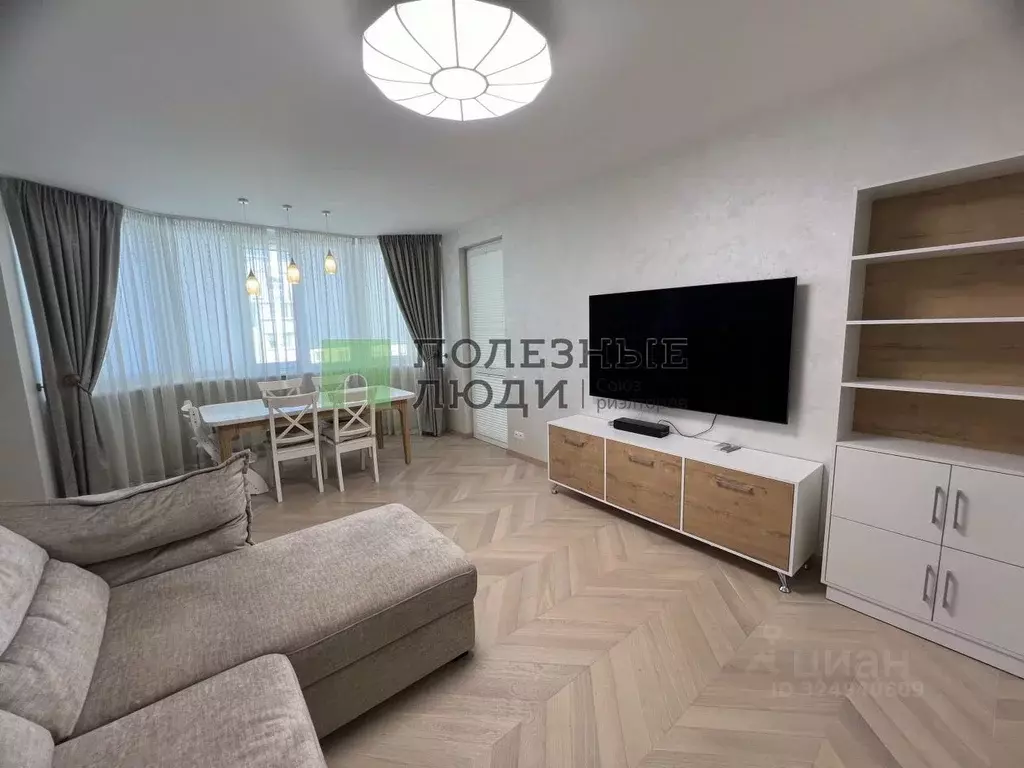 5-к кв. Севастополь ул. Павла Корчагина, 19 (145.0 м) - Фото 1