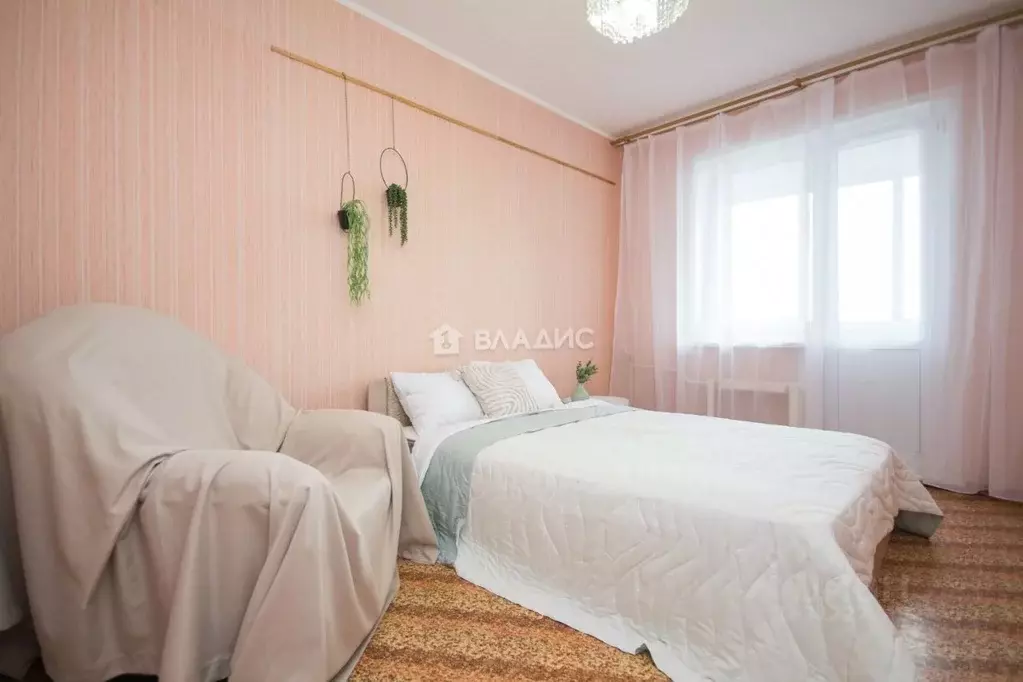 3-к кв. Саратовская область, Балаково ул. Братьев Захаровых, 10 (64.0 ... - Фото 2