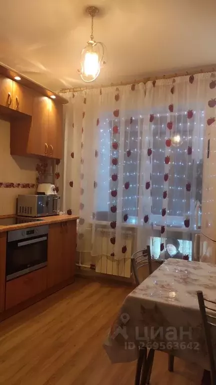 2-к кв. Красноярский край, Красноярск ул. 8 Марта, 5 (53.0 м) - Фото 1