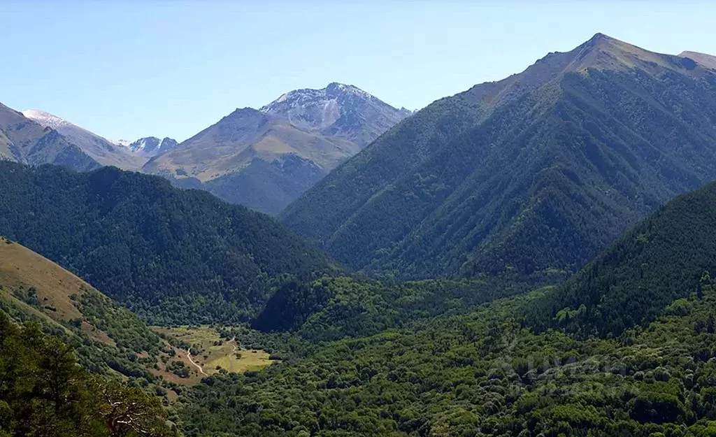 Участок в Карачаево-Черкесия, Теберда Карачаевский городской округ, ... - Фото 1