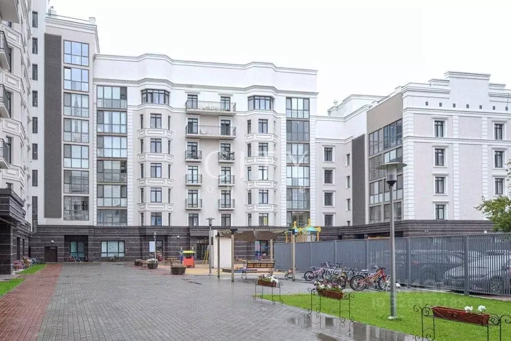 3-к кв. Тюменская область, Тюмень ул. 25 Октября, 34 (110.0 м) - Фото 1