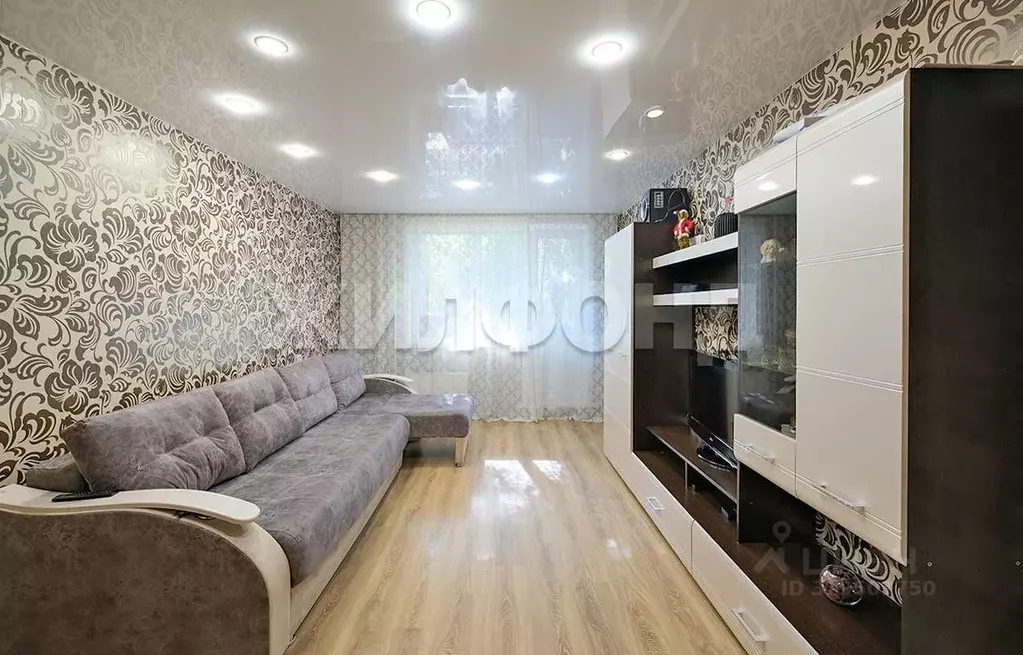3-к кв. Новосибирская область, Новосибирск ул. Петухова, 134 (57.9 м) - Фото 1