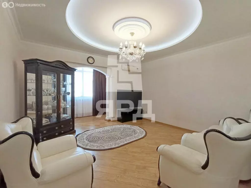 3-комнатная квартира: Таганрог, улица Сызранова, 25Б (113.9 м) - Фото 1