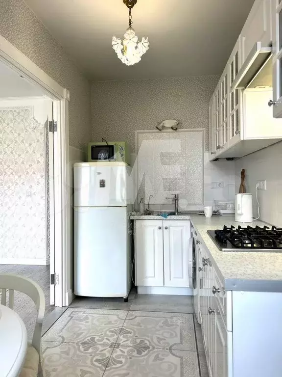 1-к. квартира, 34 м, 5/5 эт. - Фото 1