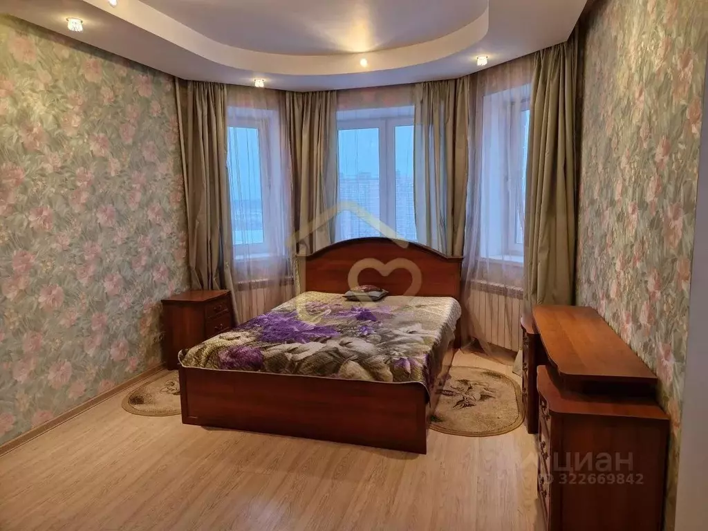 2-к кв. Московская область, Щелково ул. Чкаловская, 10 (76.0 м) - Фото 1