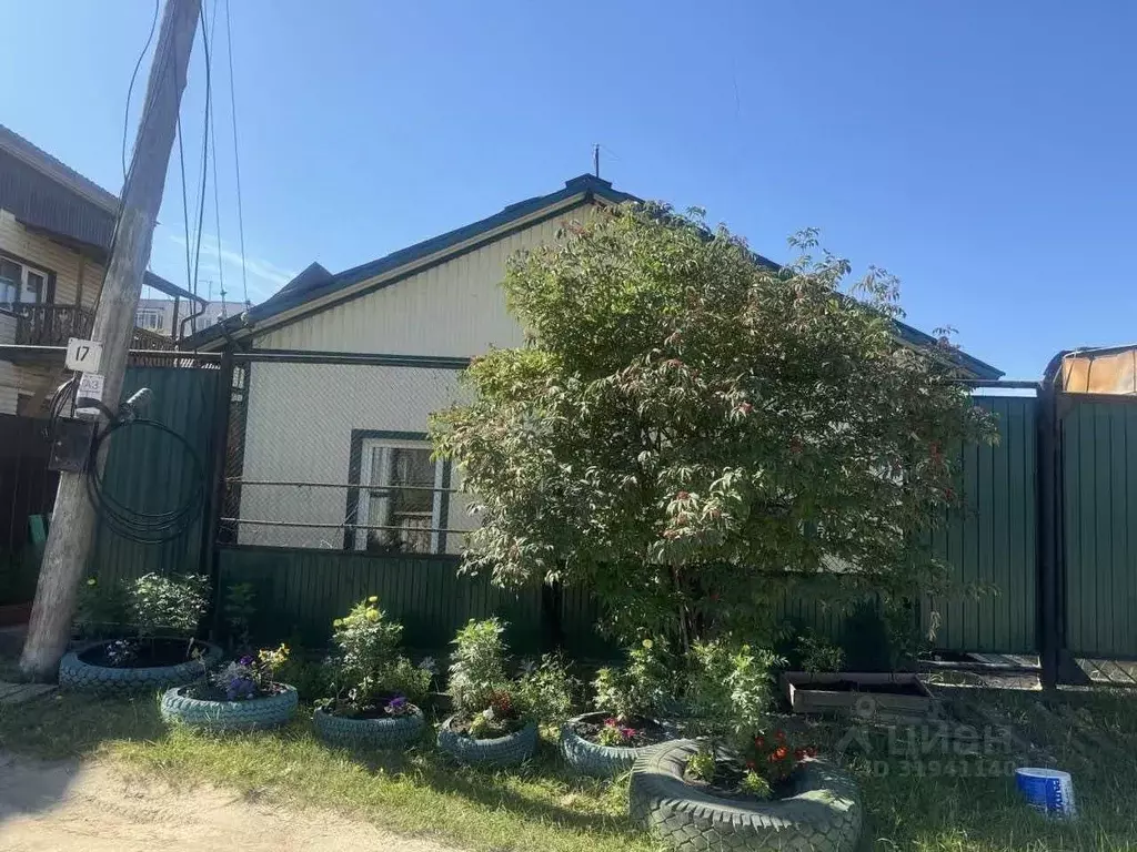 Дом в Саха (Якутия), Якутск Кулачикова-Элляя ул., 17 (80 м) - Фото 1