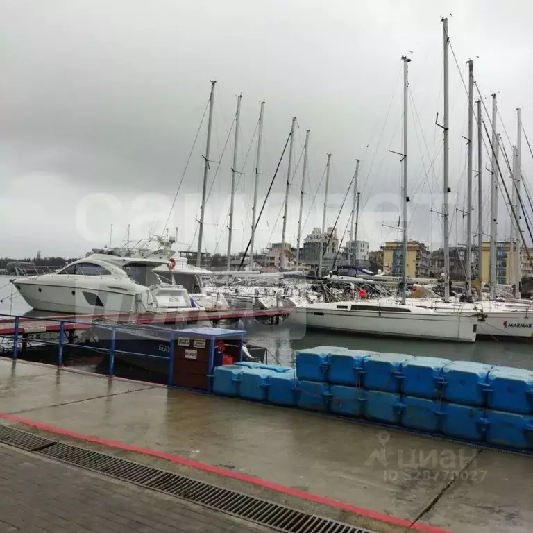 1-к кв. Севастополь ул. Адмирала Фадеева, 18 (59.0 м) - Фото 1