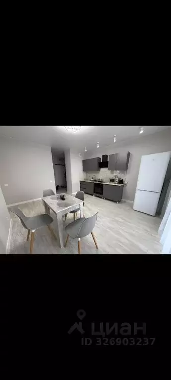 2-к кв. Тюменская область, Тюмень Тарманы мкр, ул. Малышева, 31к1 ... - Фото 0