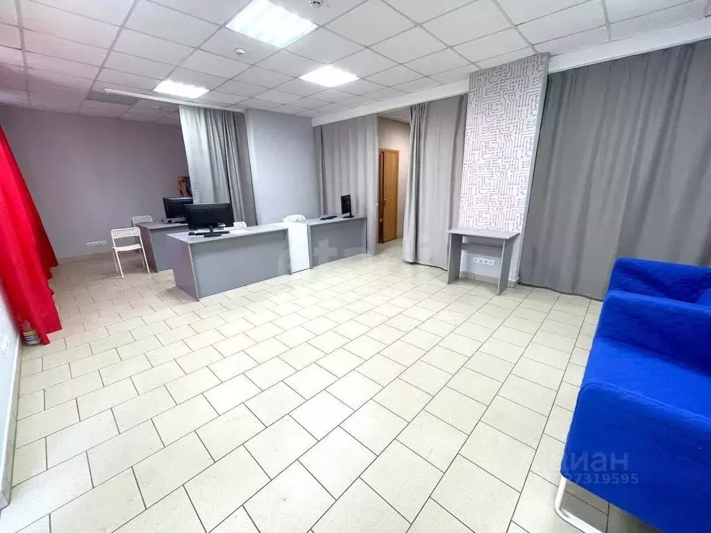 Помещение свободного назначения в Владимирская область, Ковров ул. ... - Фото 1