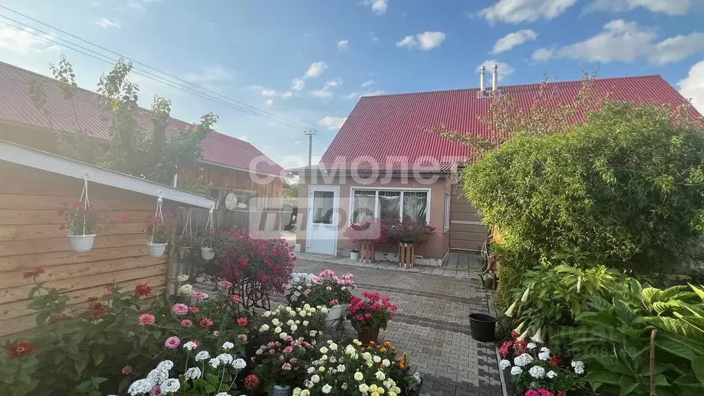 Дом в Самарская область, Ставропольский район, с. Ягодное, Ладья ... - Фото 1