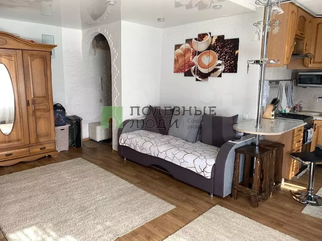 3-к. квартира, 41,9 м, 2/5 эт. - Фото 0