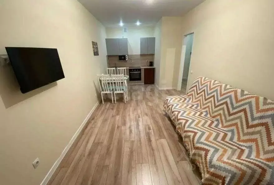 1-к кв. Тюменская область, Тюмень ул. Фармана Салманова, 17 (40.0 м) - Фото 2