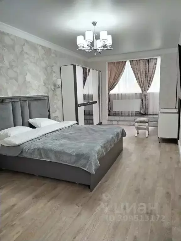 2-к кв. Ставропольский край, Пятигорск ул. Бунимовича, 1А (63.0 м) - Фото 1