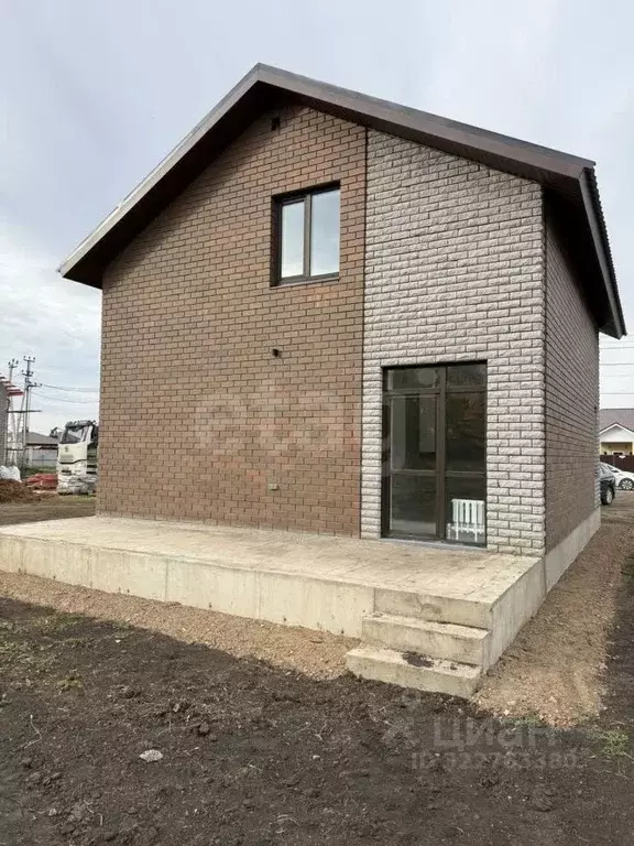 Дом в Башкортостан, Уфа ул. Генерала Шаймуратова (120 м) - Фото 1