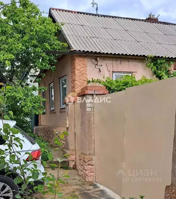 Дом в Волгоградская область, Камышин Саратовская ул. (50 м) - Фото 1