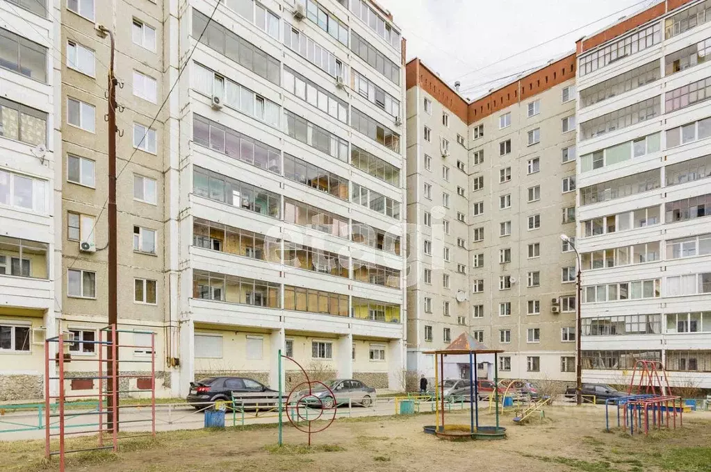 1-к кв. Свердловская область, Екатеринбург ул. Красных Командиров, 106 ... - Фото 0