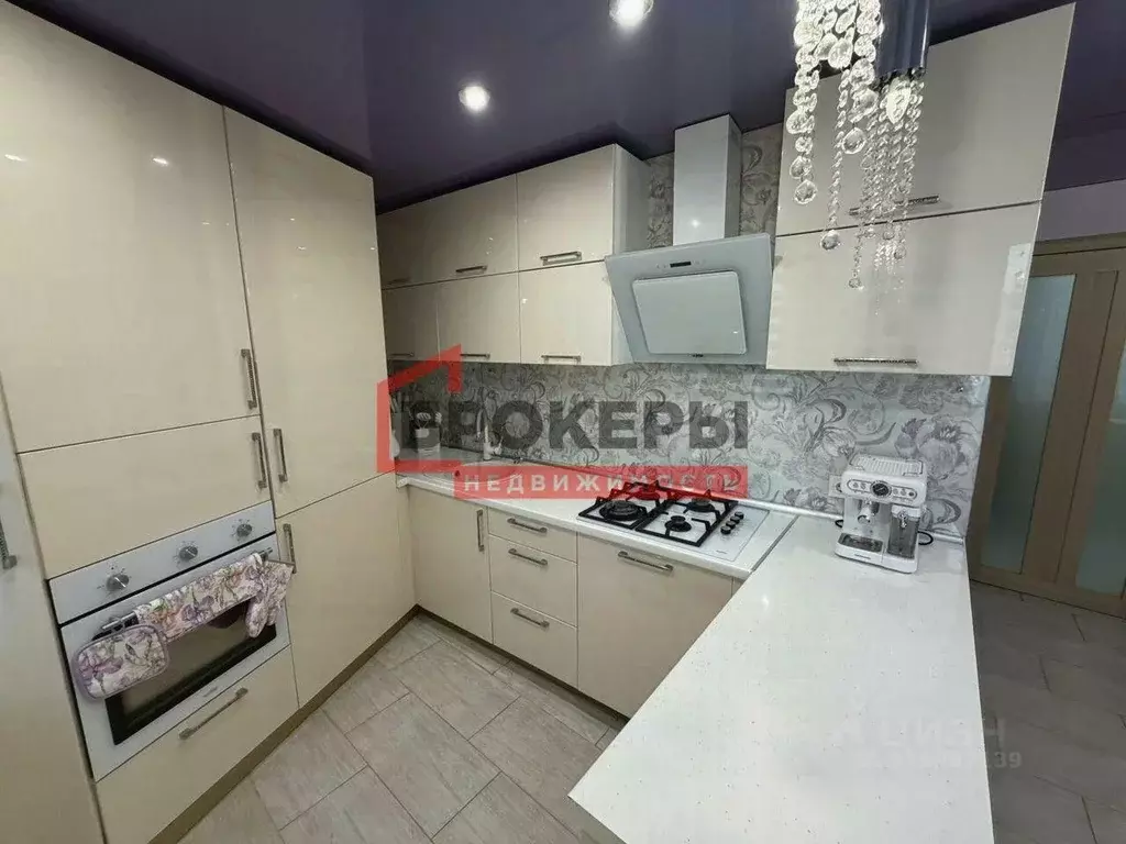 3-к кв. Севастополь ул. Бориса Михайлова, 19 (68.0 м) - Фото 2