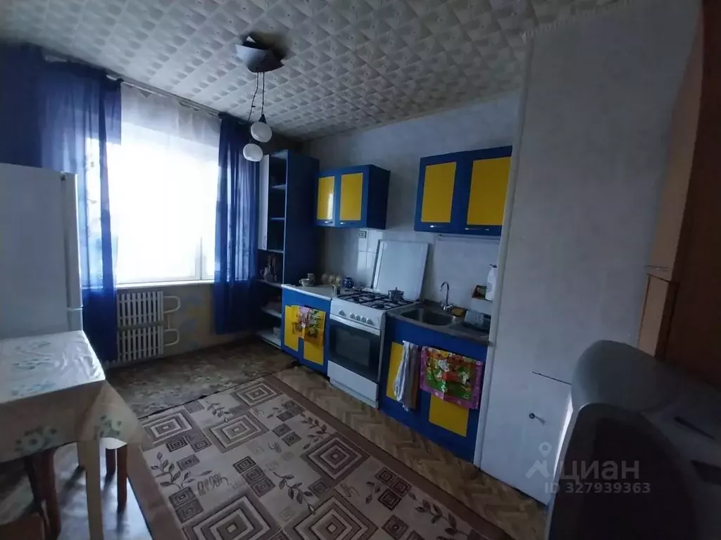 3-к кв. Брянская область, Брянск ул. Медведева, 5 (64.0 м) - Фото 2