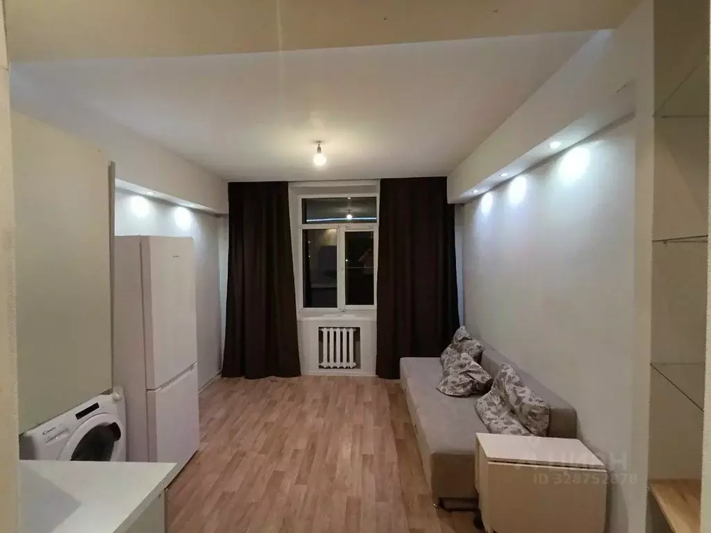 Студия Кировская область, Киров Октябрьский просп., 6 (24.0 м) - Фото 2