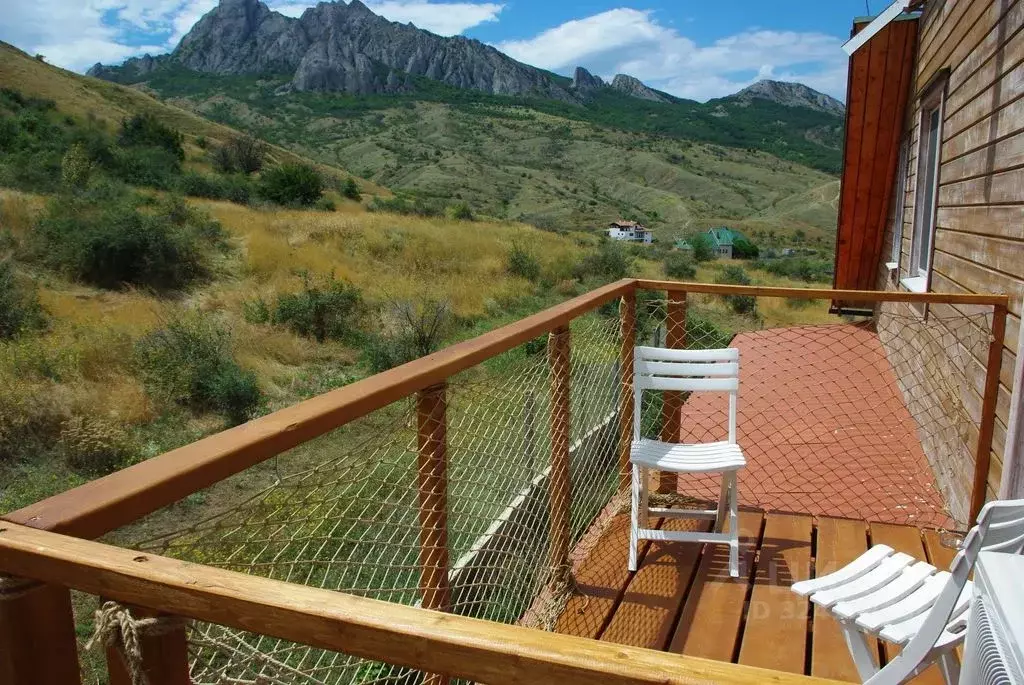 2-к кв. Крым, Феодосия муниципальный округ, Коктебель пгт ул. ... - Фото 2