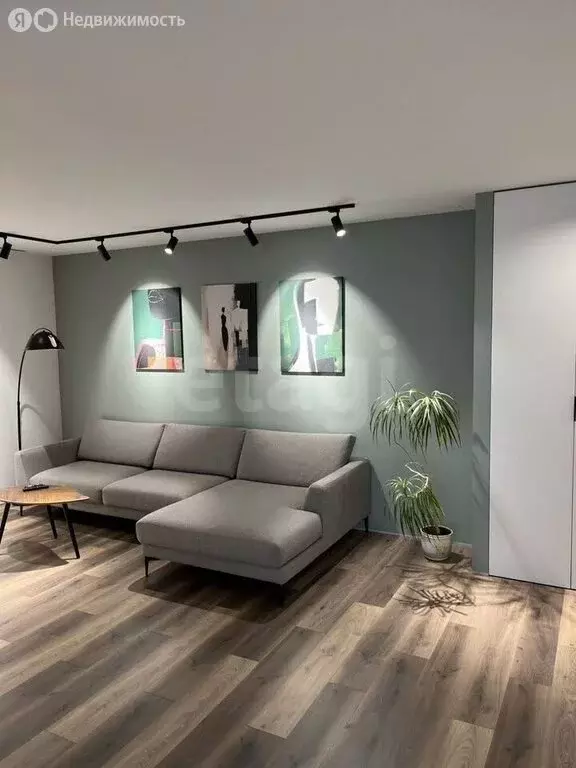 3-комнатная квартира: Омск, улица Туполева, 4к1 (76 м) - Фото 2