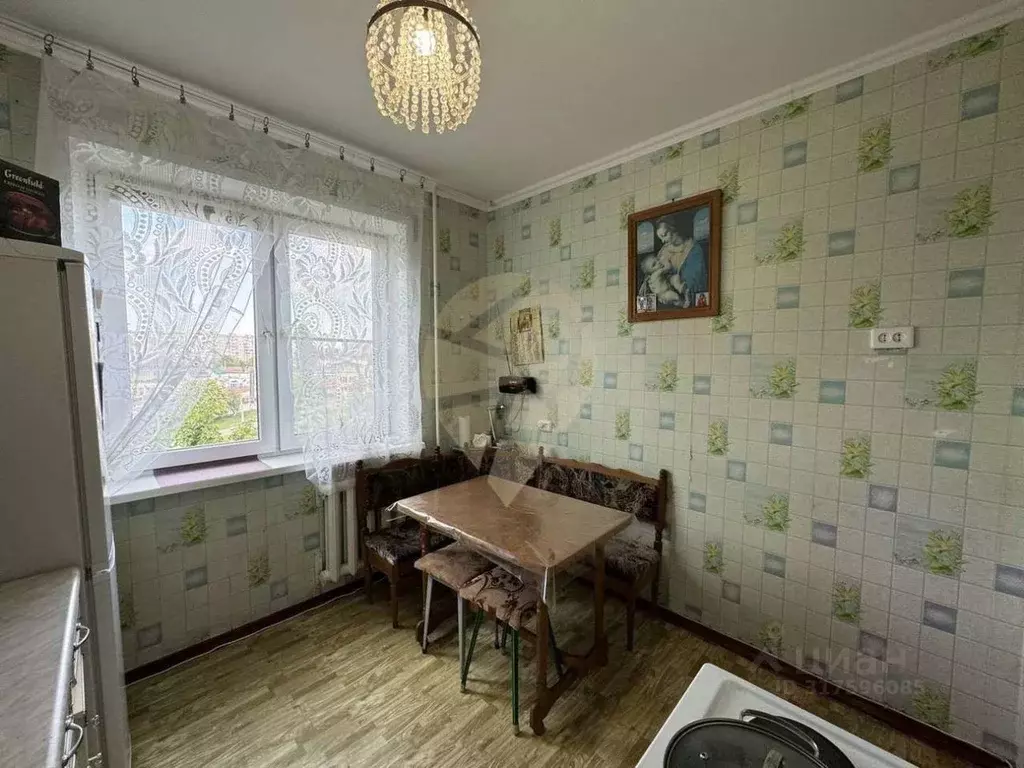 2-к кв. Белгородская область, Старый Оскол Буденного мкр, 4А (51.9 м) - Фото 0