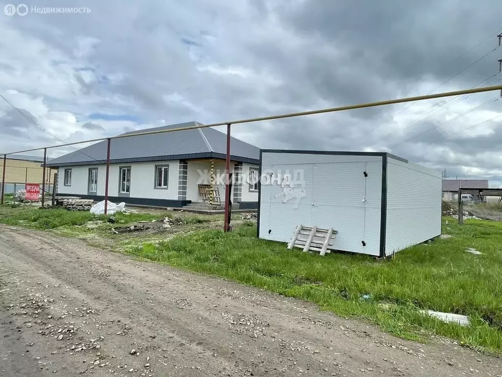 Дом в Новосибирская область, Коченёвский муниципальный район, рабочий ... - Фото 0