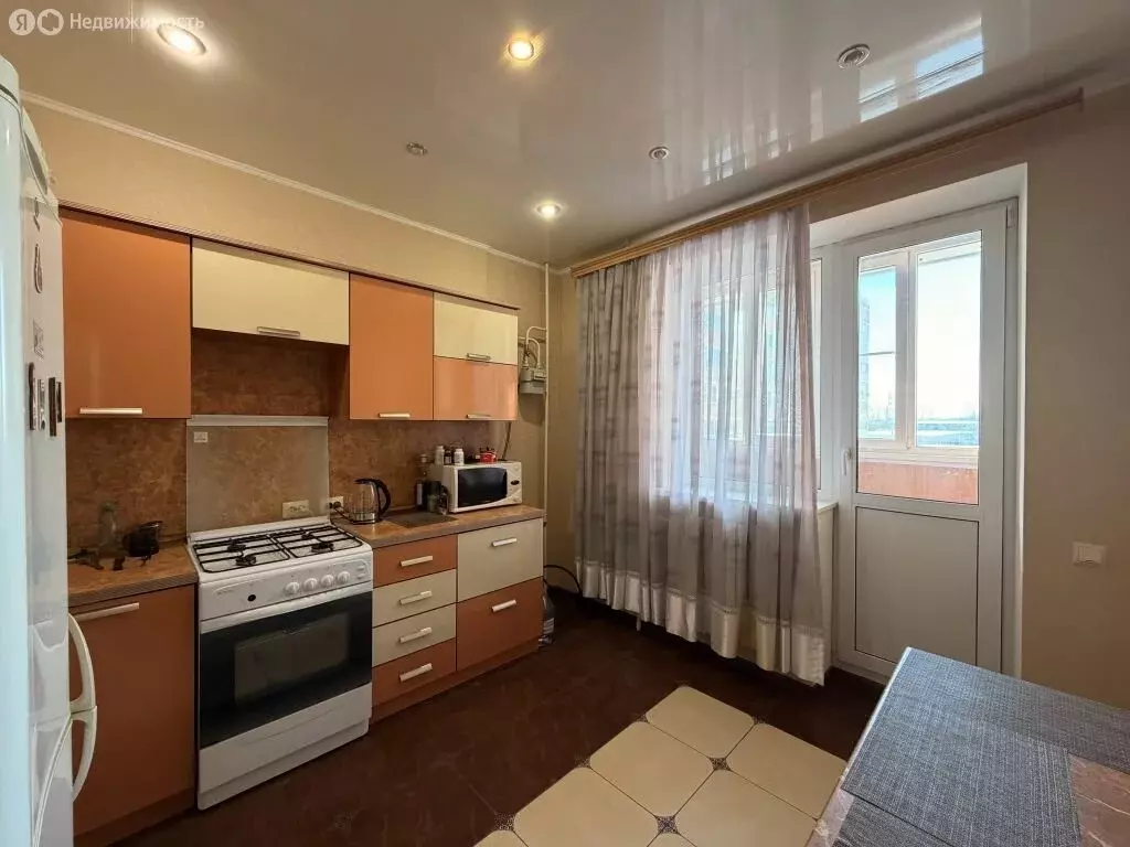 1-комнатная квартира: Новомосковск, улица Дружбы, 2А (45 м) - Фото 1