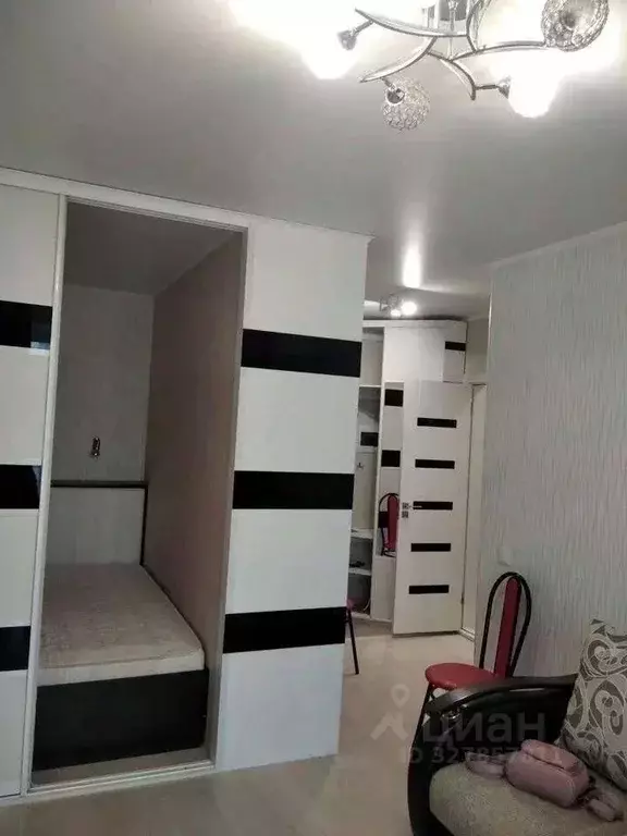 1-к кв. Татарстан, Казань ул. Азата Аббасова, 13 (38.0 м) - Фото 2