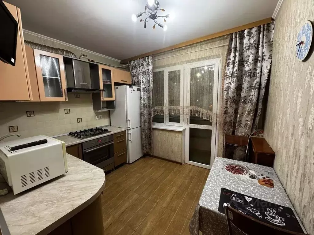 2-к кв. Московская область, Химки ул. Новозаводская, 9 (56.0 м) - Фото 2