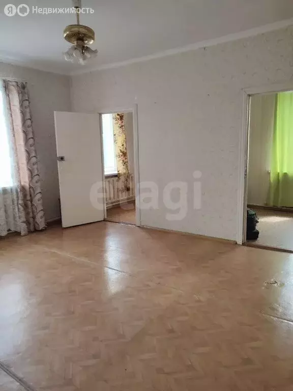 3-комнатная квартира: Оренбург, Яицкая улица, 35А (38.4 м) - Фото 1