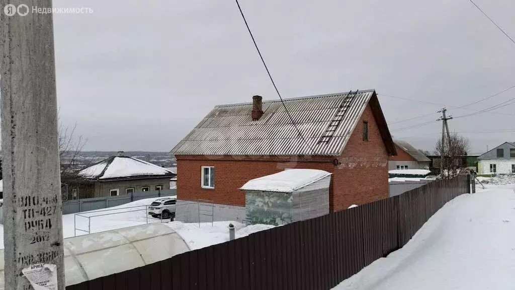 Дом в Кемеровский муниципальный округ, посёлок Новоискитимск, ... - Фото 1