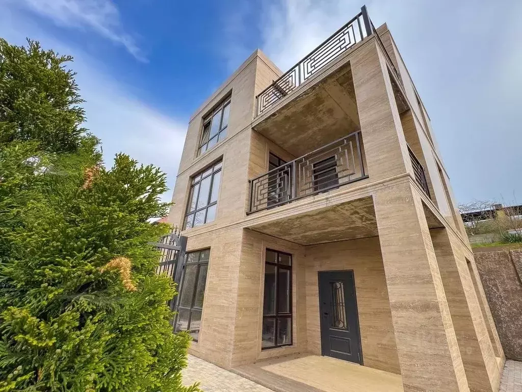 Дом в Краснодарский край, Сочи Хоста жилрайон, ул. Шоссейная (174 м) - Фото 1