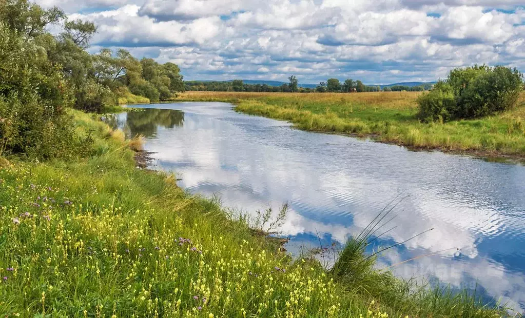 Участок в Тверская область, Конаковский муниципальный округ, д. Узкол  ... - Фото 0