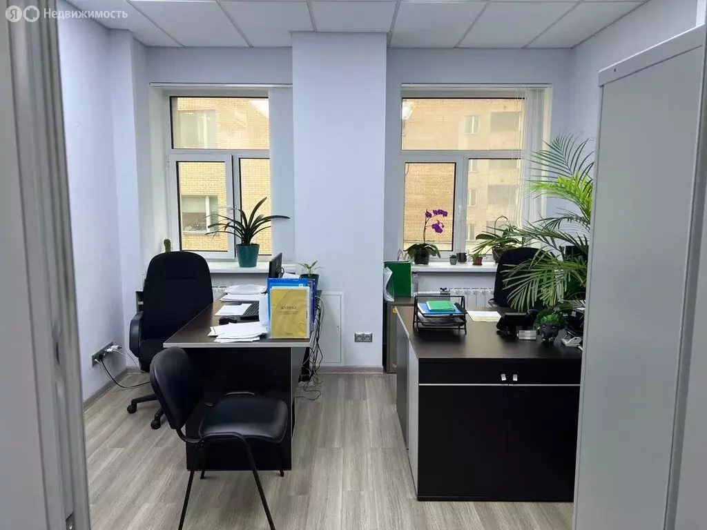 Офис (325 м) - Фото 1