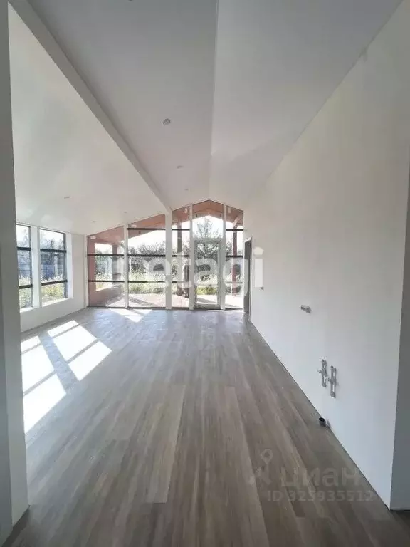 Дом в Калужская область, Дзержинский муниципальный округ, Совхоз ... - Фото 1