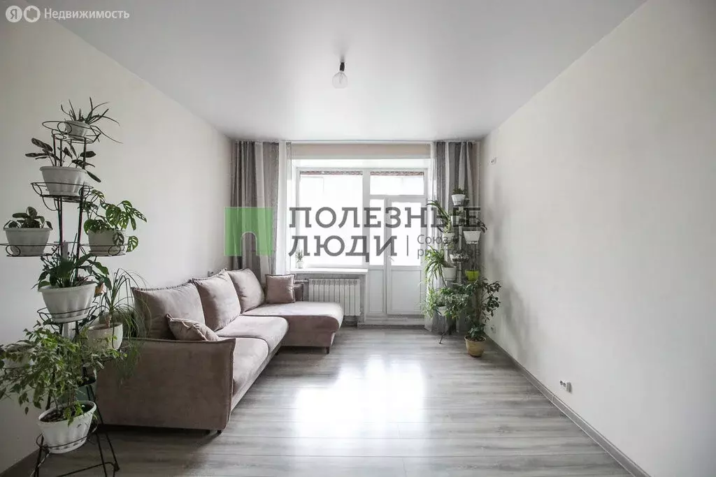 3-комнатная квартира: Новоалтайск, Партизанская улица, 8 (78.4 м) - Фото 0