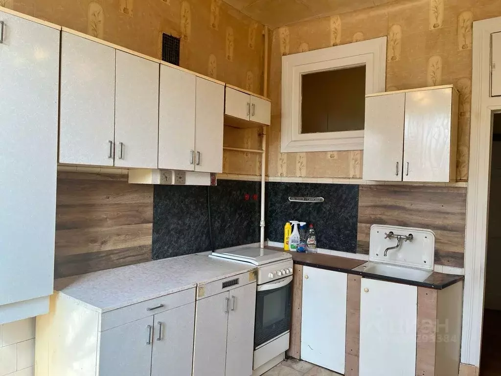 2-к кв. Свердловская область, Екатеринбург ул. Бабушкина, 20 (60.6 м) - Фото 1
