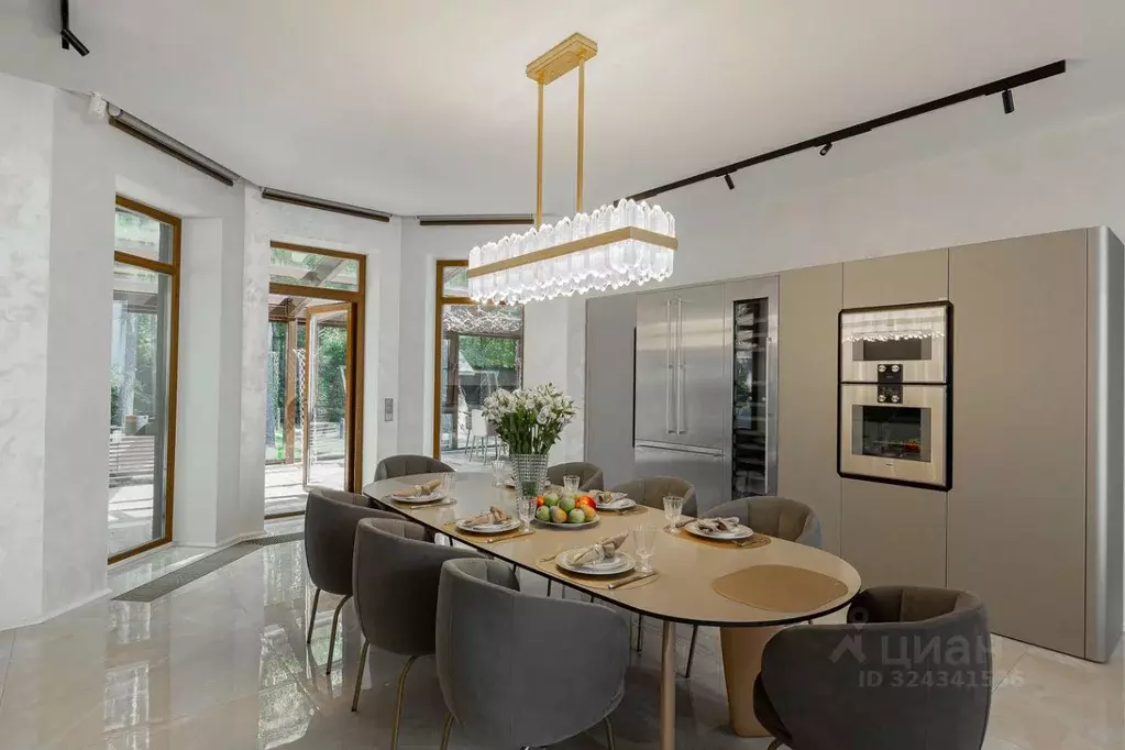 Коттедж в Санкт-Петербург пос. Репино, Вокзальная ул., 2к20 (410 м) - Фото 1