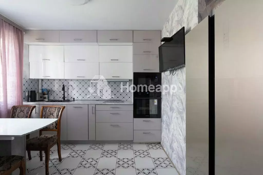 Продается 3-комнатная квартира - Фото 2