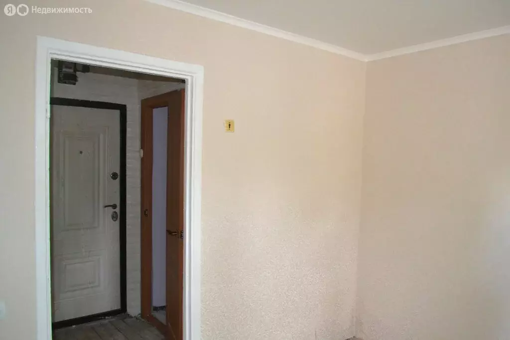 1-комнатная квартира: Волгодонск, улица Ленина, 81 (12 м) - Фото 0