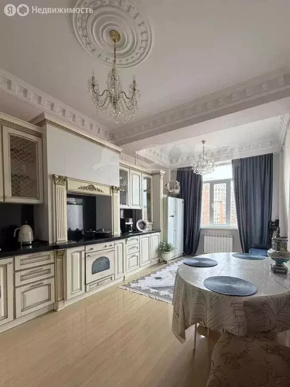 2-комнатная квартира: Махачкала, Магарамкентская улица, 4 (75 м) - Фото 1