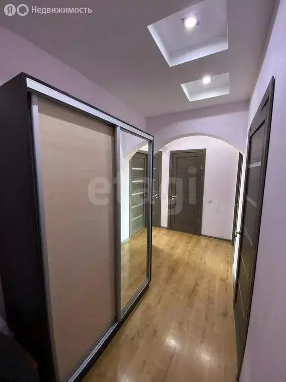 2-комнатная квартира: Улан-Удэ, Ключевская улица, 60Б/3 (56.9 м) - Фото 2