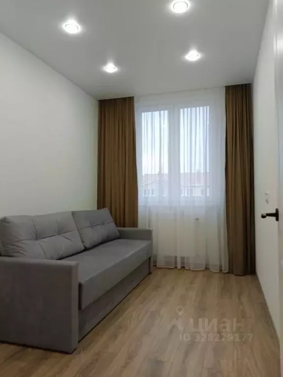 1-к кв. Калининградская область, Гурьевский муниципальный округ, пос. ... - Фото 1