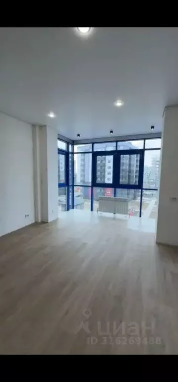 3-к кв. Хакасия, Абакан ул. Генерала Тихонова, 14 (92.0 м) - Фото 1