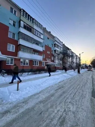 3-к кв. Белгородская область, Старый Оскол Интернациональный мкр, 10 ... - Фото 1